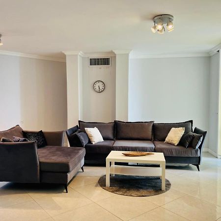 Royal Aparatment On The Sea , Blvd Nitza 34 Netanja Buitenkant foto
