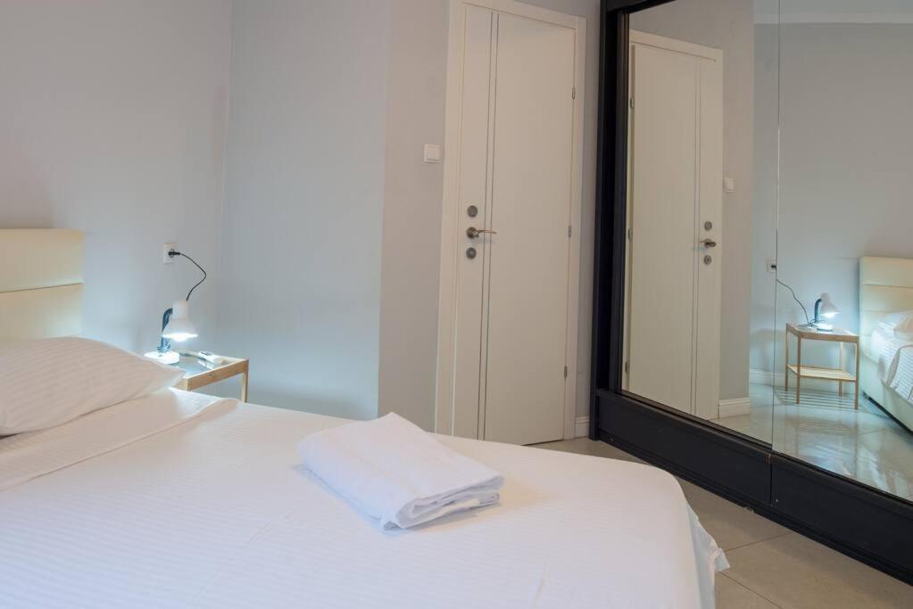 Royal Aparatment On The Sea , Blvd Nitza 34 Netanja Buitenkant foto
