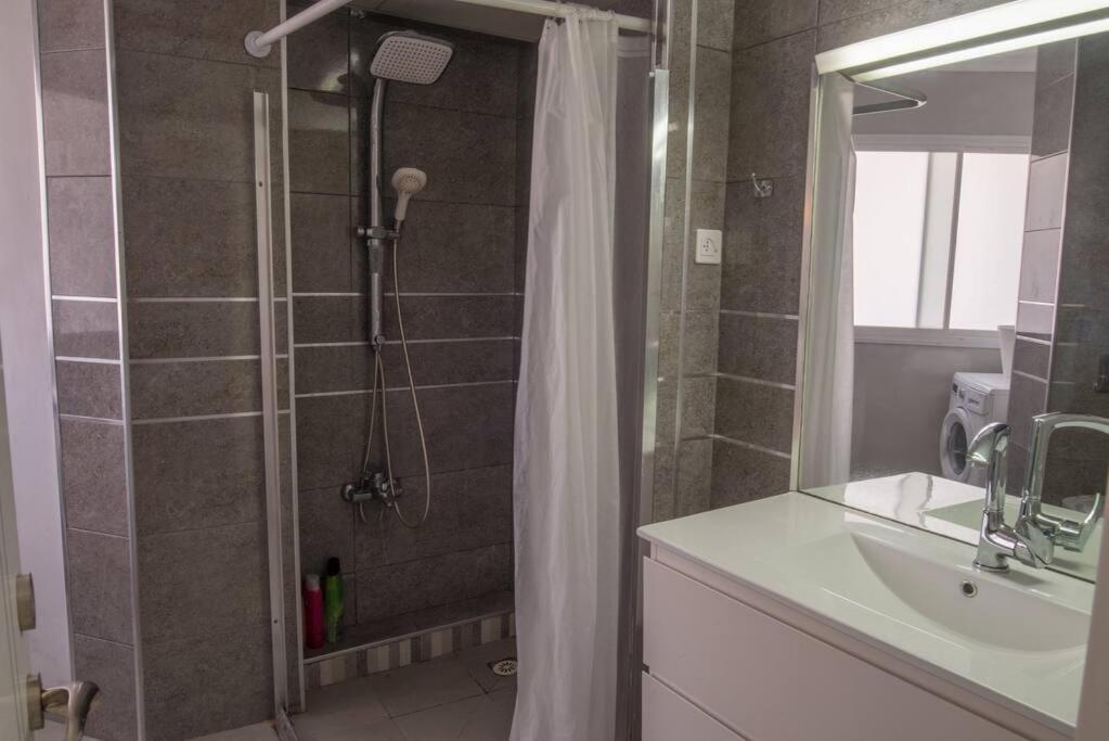 Royal Aparatment On The Sea , Blvd Nitza 34 Netanja Buitenkant foto