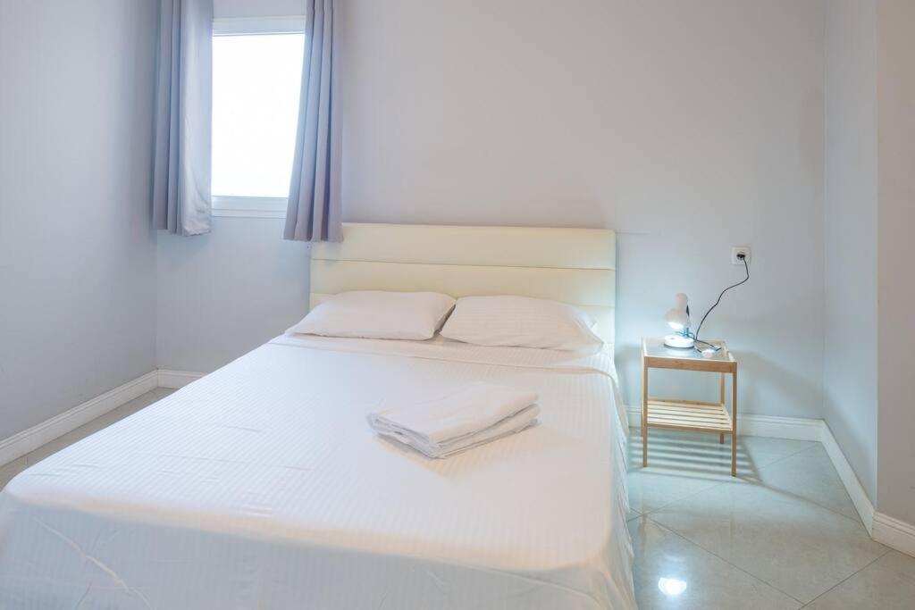 Royal Aparatment On The Sea , Blvd Nitza 34 Netanja Buitenkant foto