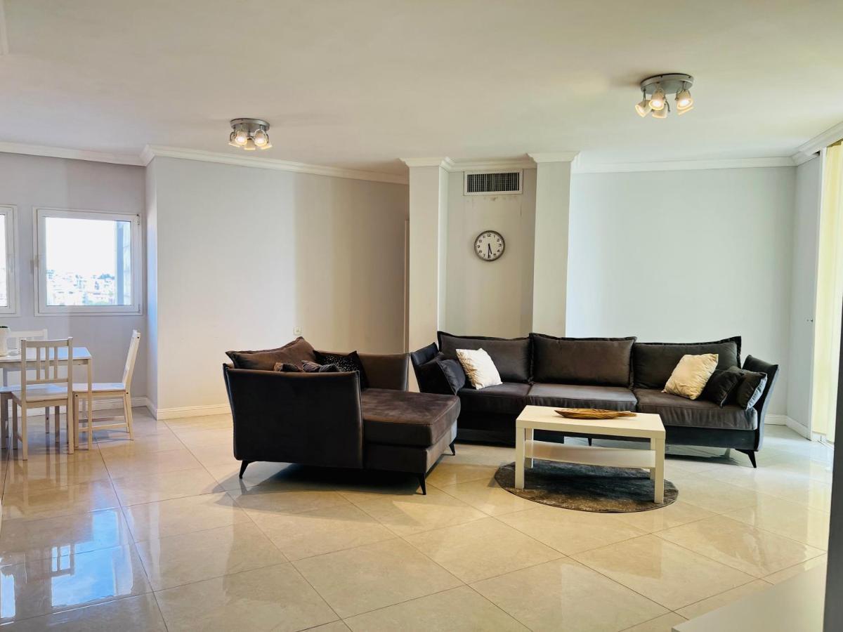 Royal Aparatment On The Sea , Blvd Nitza 34 Netanja Buitenkant foto